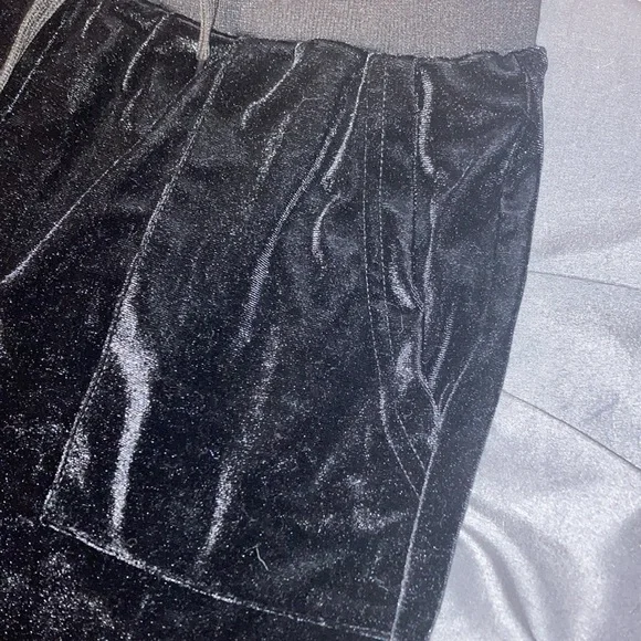 Black Velvet Flare Pants - Picture 5 of 6